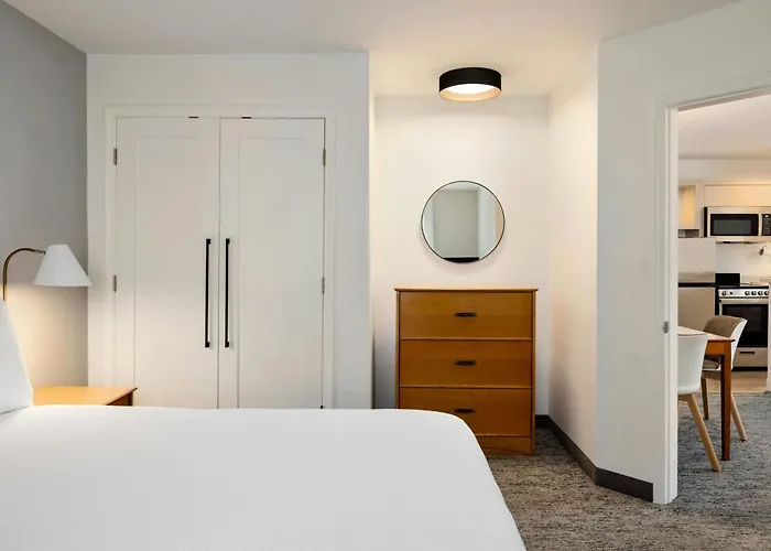 Towneplace Suites By Marriott Anaheim Maingate Near Angel Stadium