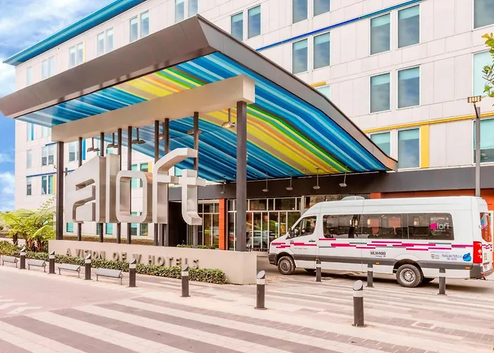 Aloft By Marriott Bogota Airport Hotel