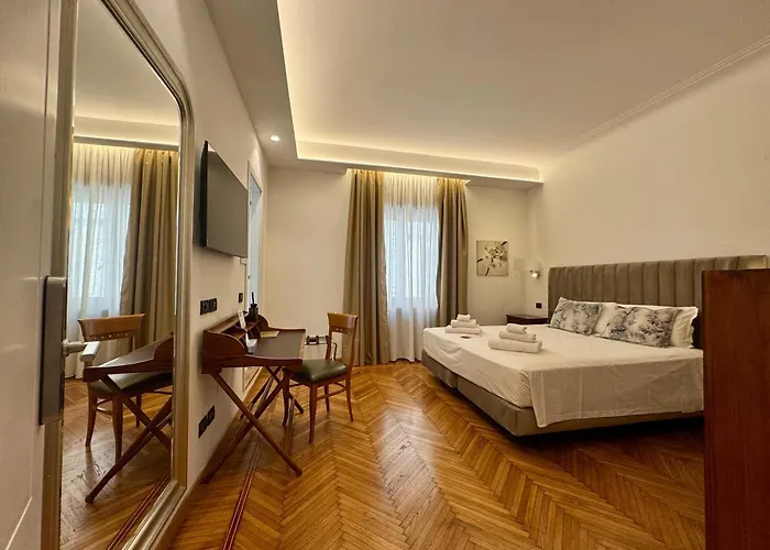 St. Peter' Six Rooms & Suites Rome