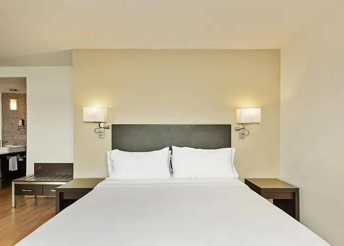 Fiesta Inn Express Naucalpan Mexico City