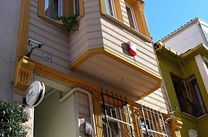 Pembe Hotel Istanbul