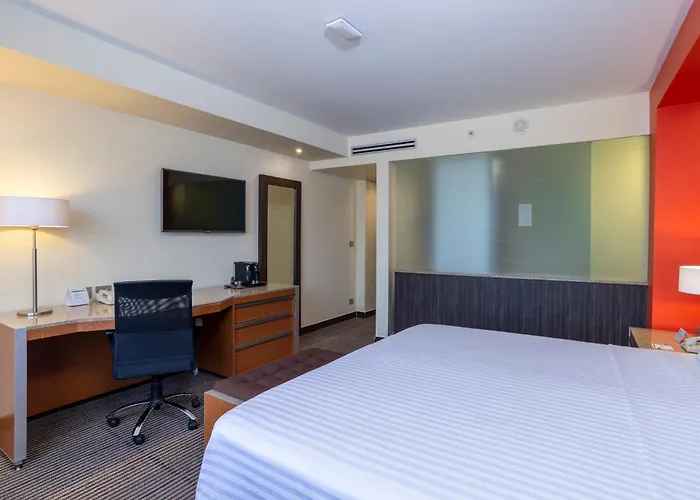 Holiday Inn Mexico City-Plaza Universidad By Ihg