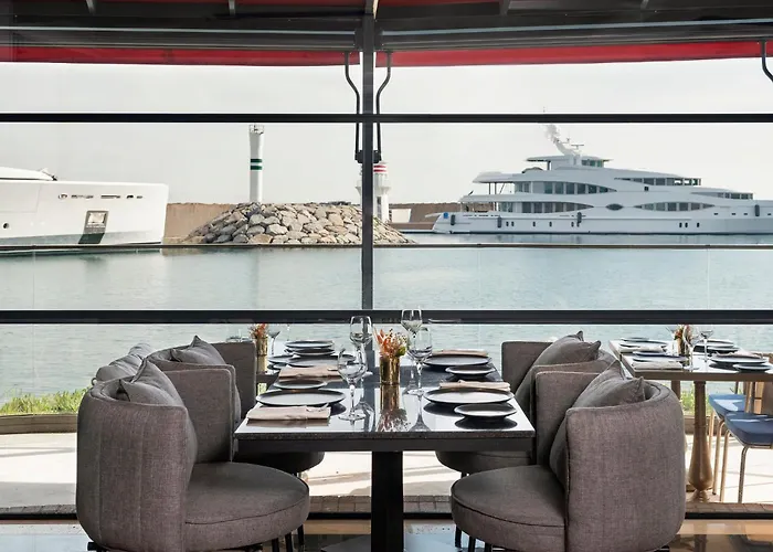 Crowne Plaza Istanbul Tuzla Viaport Marina By Ihg Hotel