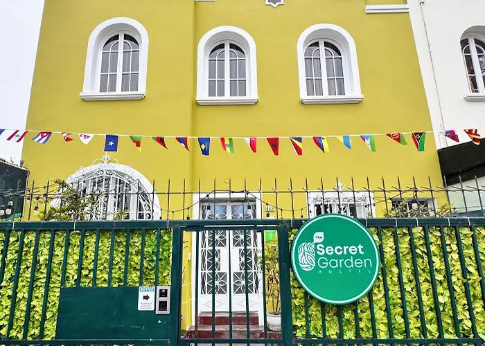 The Secret Garden Hostel Lima