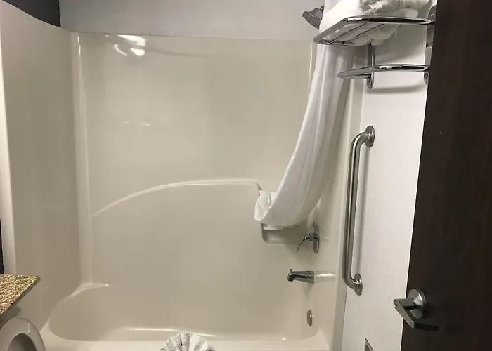 Microtel Inn & Suites By Wyndham Jacksonville Airport