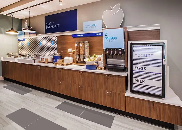 Wyndham Garden Anchorage Airport Hotel