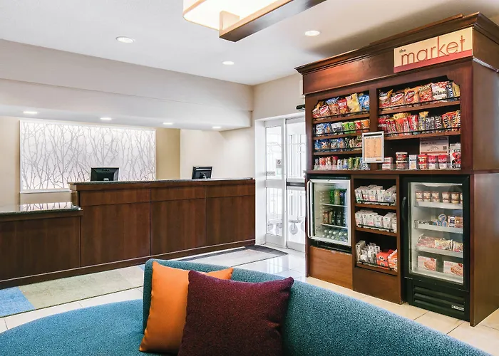 Fairfield Inn & Suites Kansas City Airport