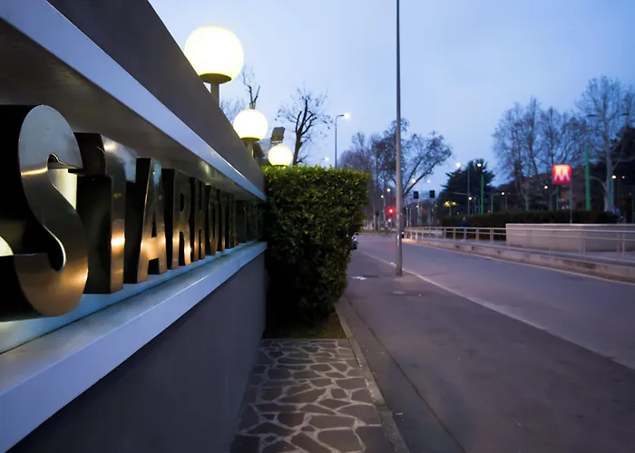 Starhotels Tourist Milan