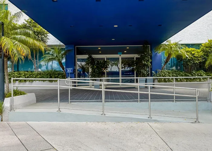 Hampton By Hilton Guadalajara Expo Hotel