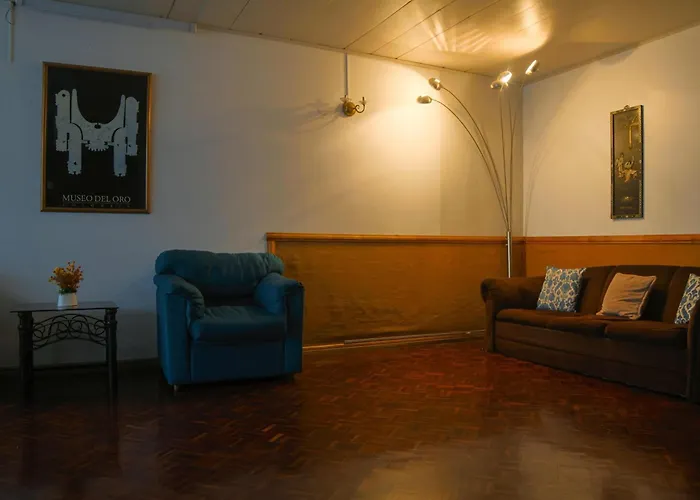 Gaudy'S Hostel San Jose 