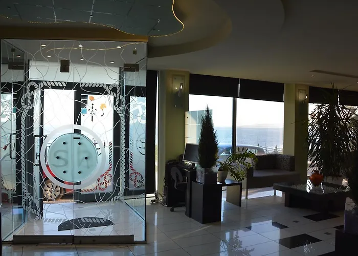Scorpios Sea Side Hotel Piraeus